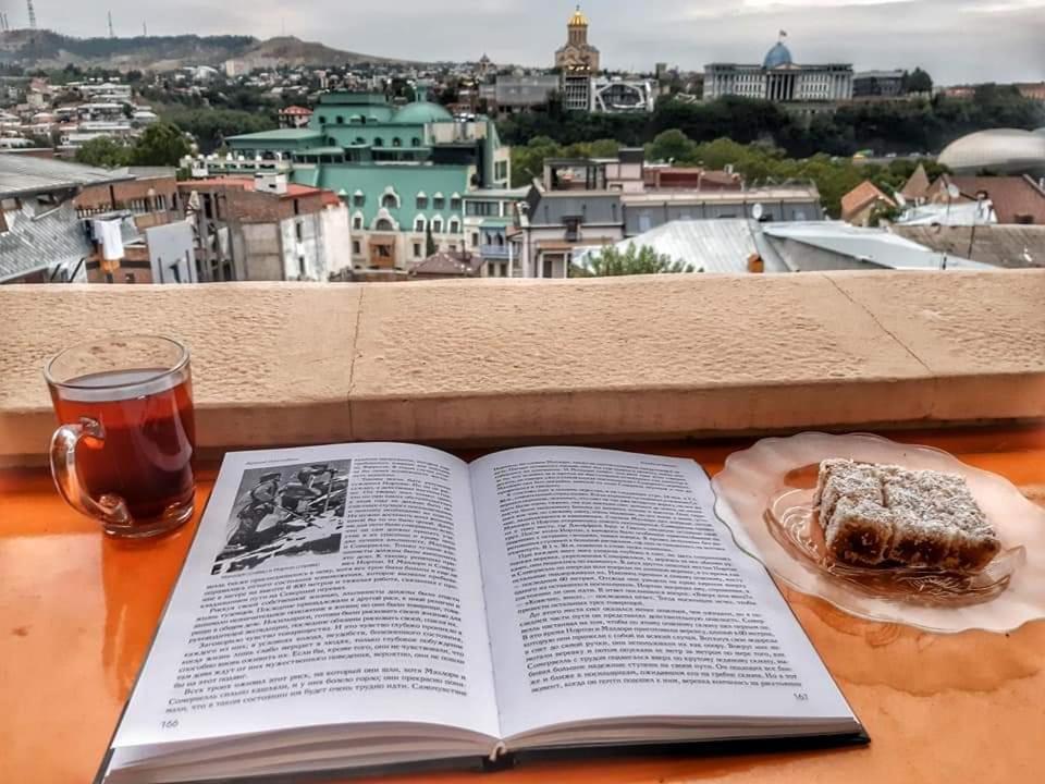 Ms. Jackson Hostel Tbilisi Exterior photo